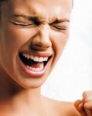 nervoza žene je simptom prisutnosti parazita